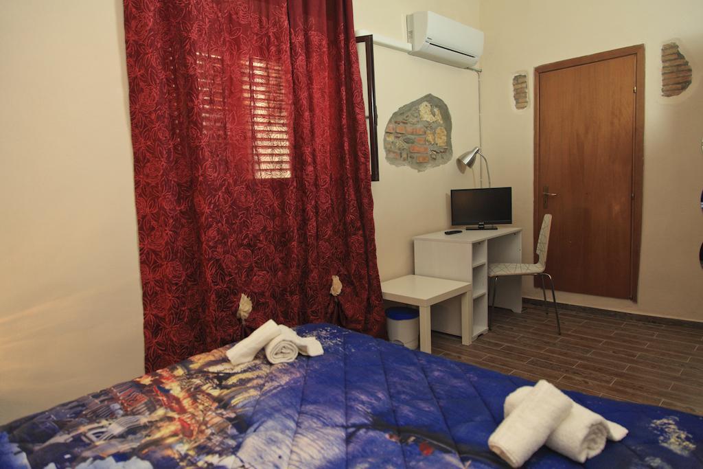 Madema B&B Чефалу Экстерьер фото